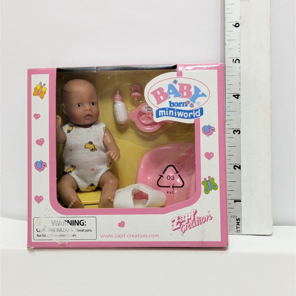 ZAPF Creations Baby Born Mini World Doll Feeding Set Chair Bottle Food NRFB Mint - Picture 7 of 7